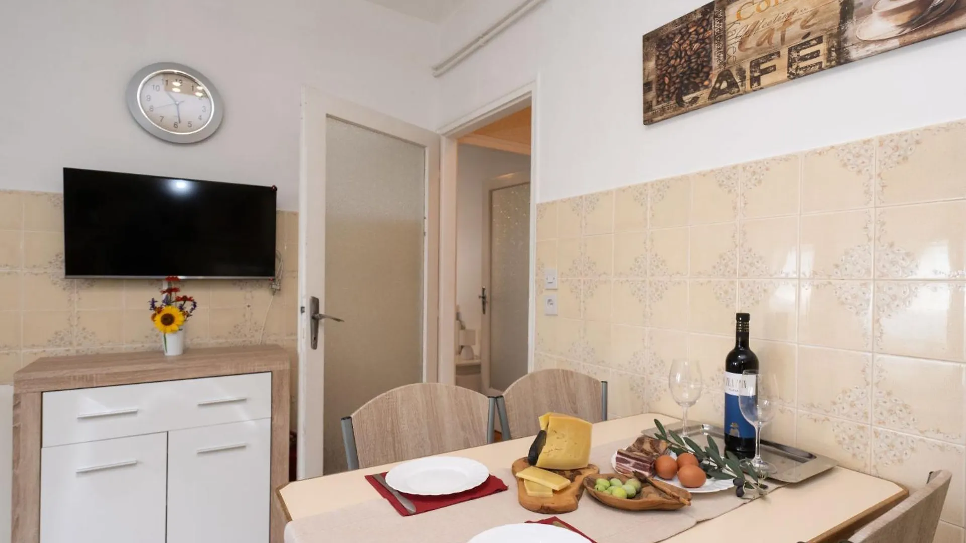 Apartment Hela - Lov512 By Interhome Opatija